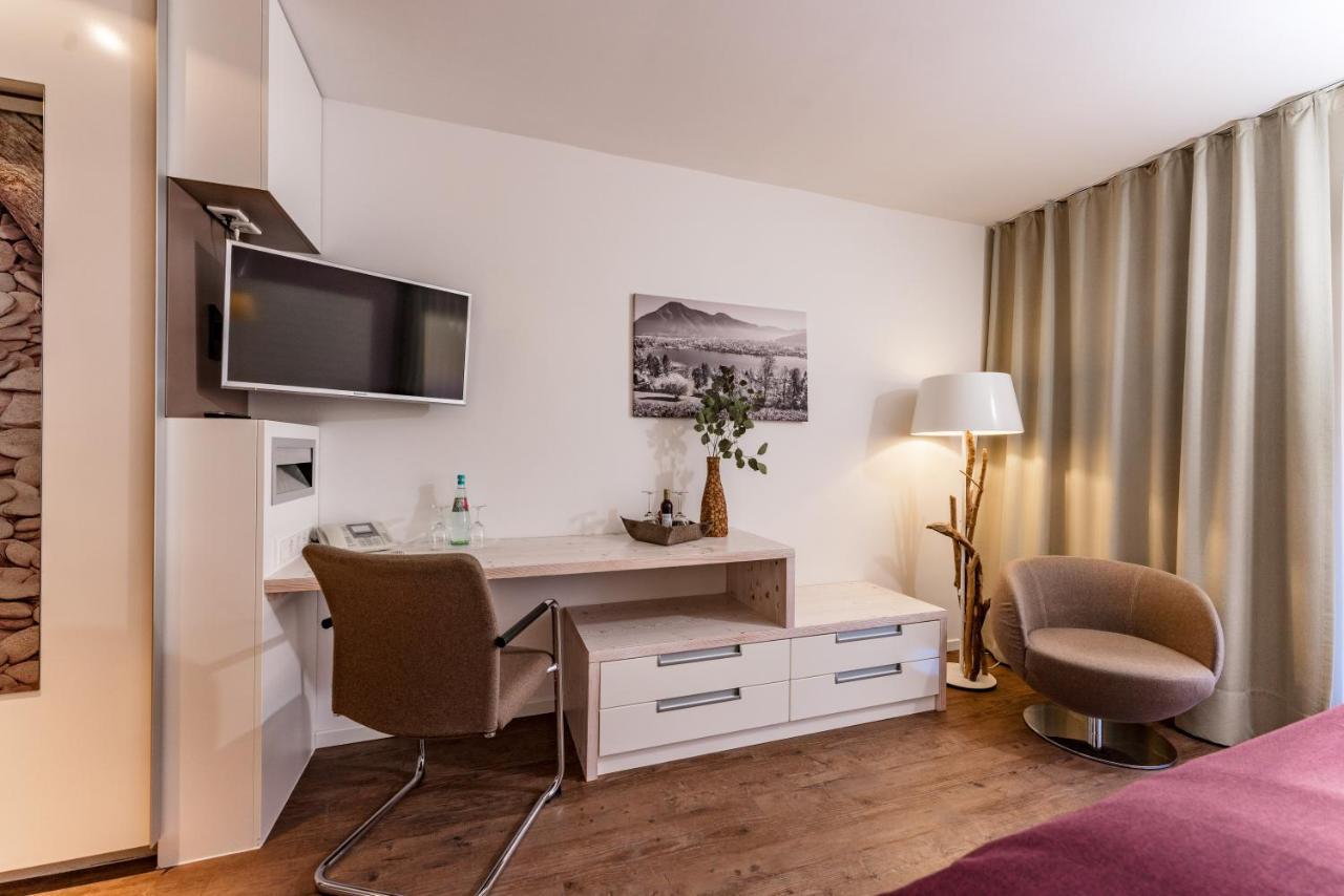 Hotel Villa Lago Garni Bad Wiessee Exteriör bild
